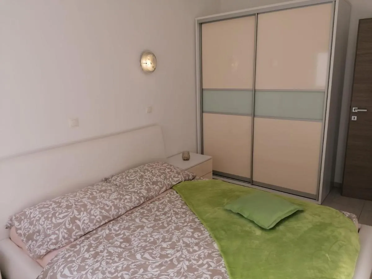 Apartment Mali San Trogir Croatia