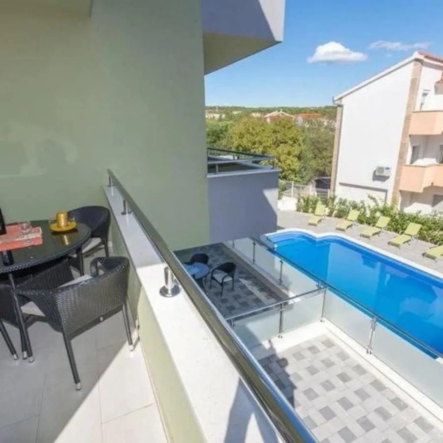 Apartment Mali San 特罗吉尔